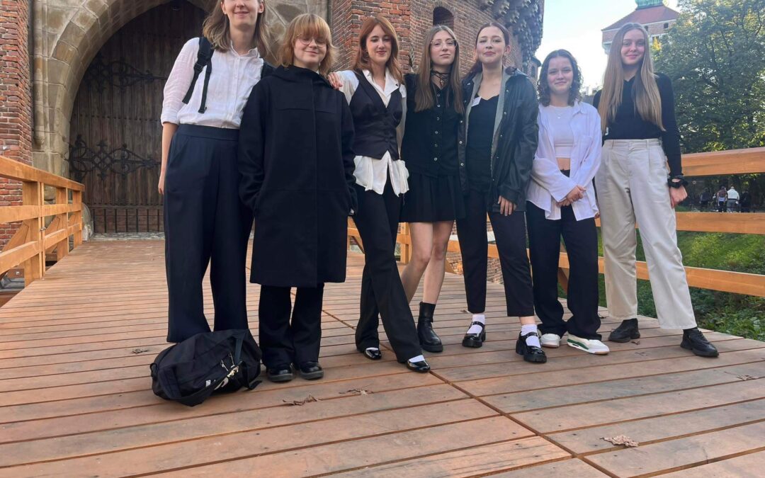 IT girls revolution academy