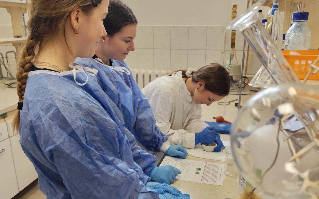 Zajęcia laboratoryjne na Uniwersytecie Opolskim